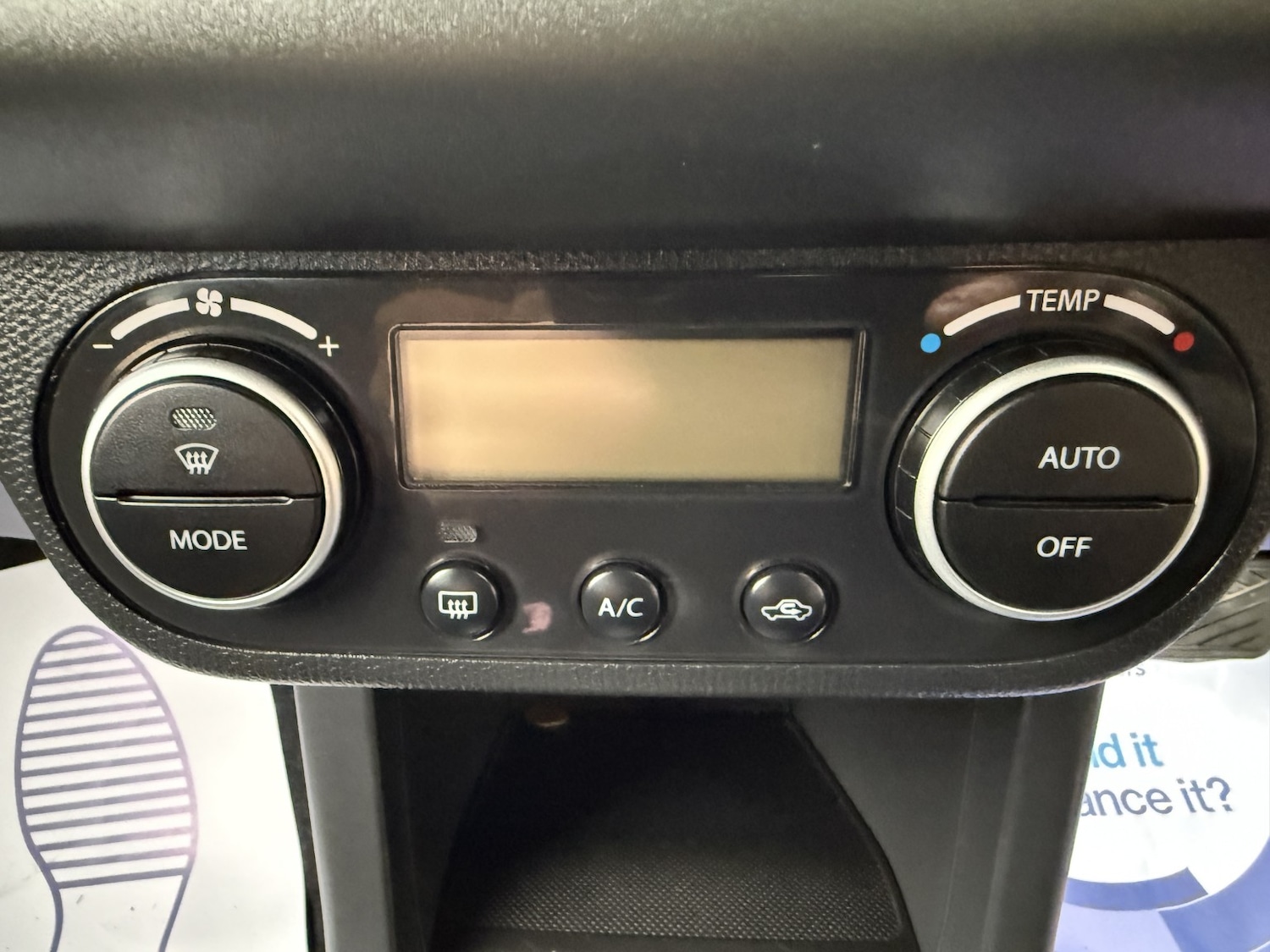 Used Suzuki Swift 2010 for sale - 76510964: Photo 13