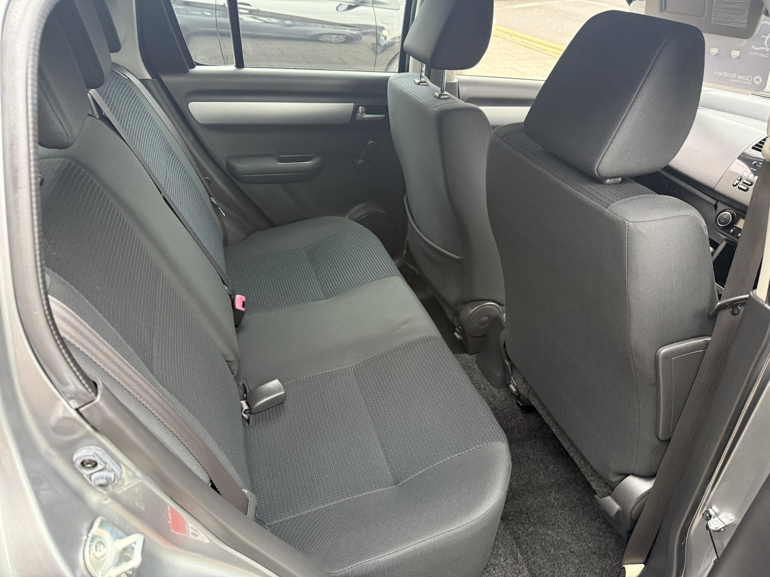 Used Suzuki Swift 2010 for sale - 76510964: Photo 14