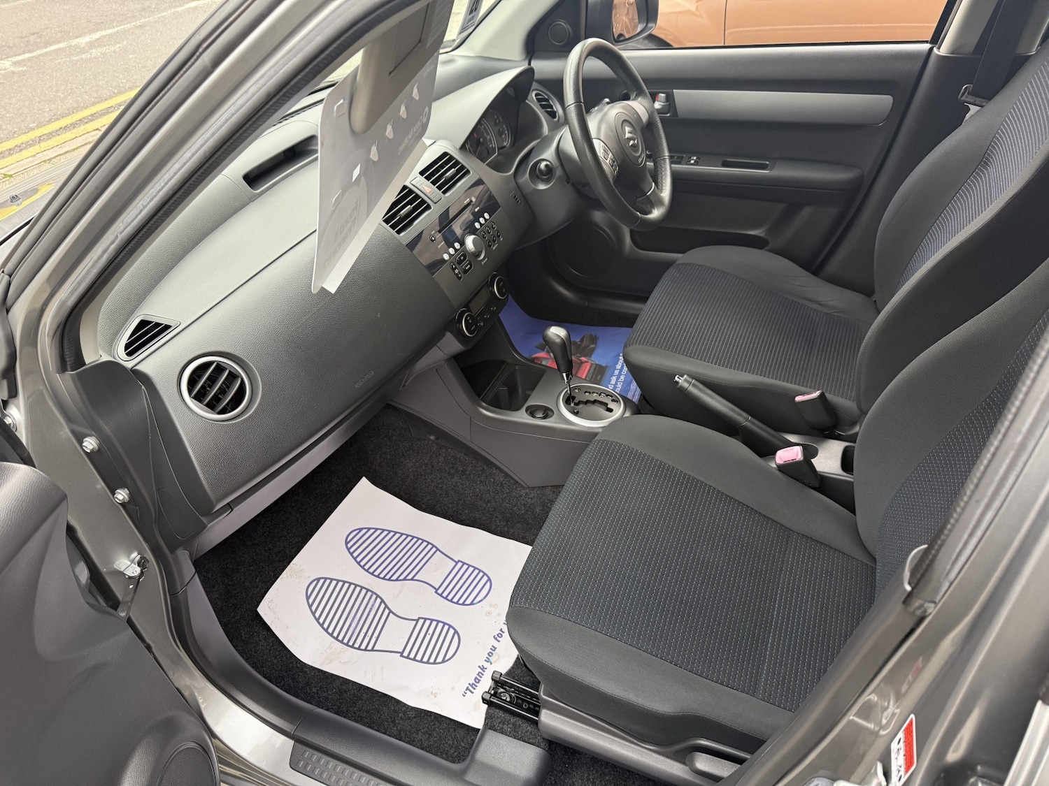 Used Suzuki Swift 2010 for sale - 76510964: Photo 16