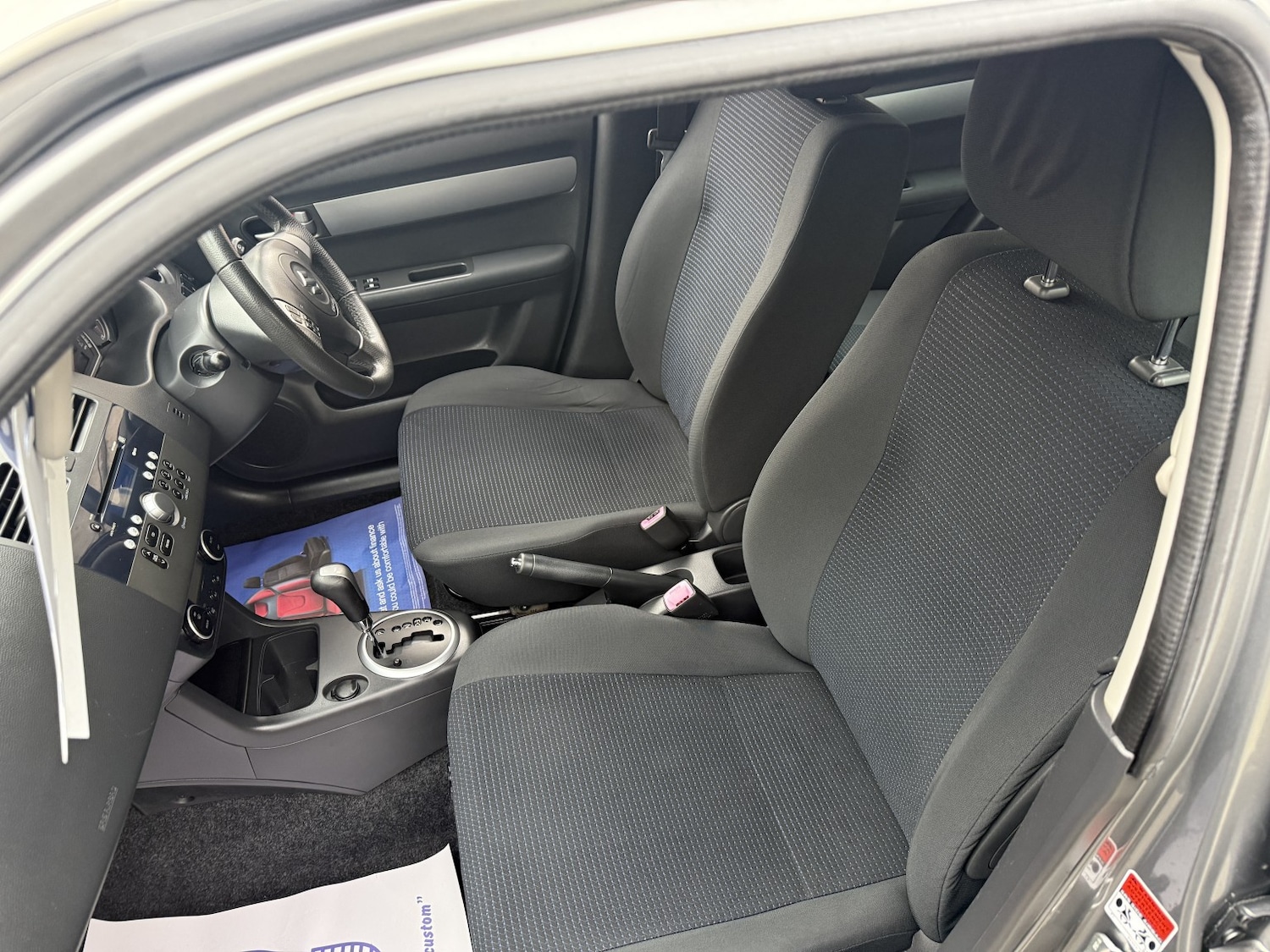 Used Suzuki Swift 2010 for sale - 76510964: Photo 17