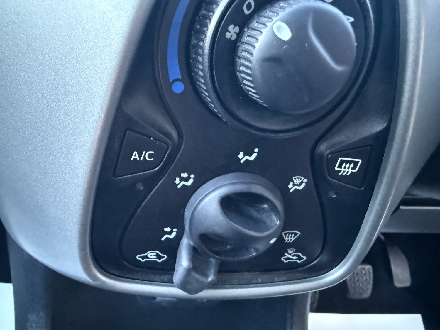 Used Peugeot 108 2016 for sale - 77370571: Photo 13