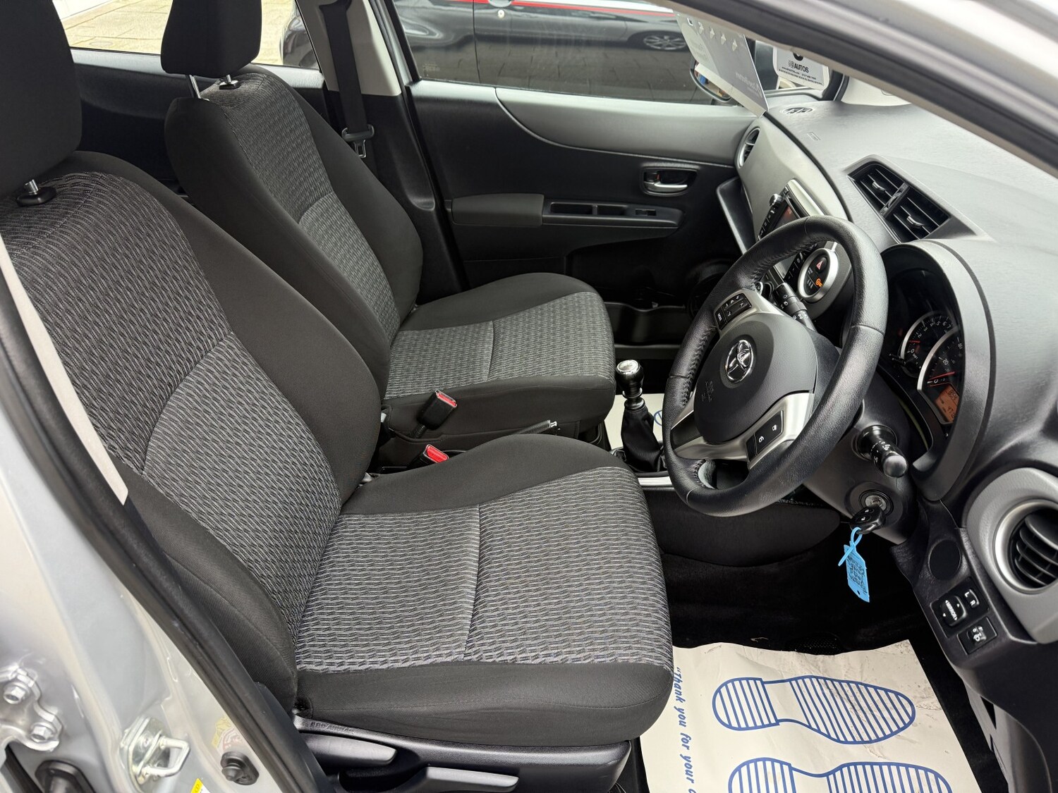 Used Toyota Yaris 2014 for sale - 77851406: Photo 17