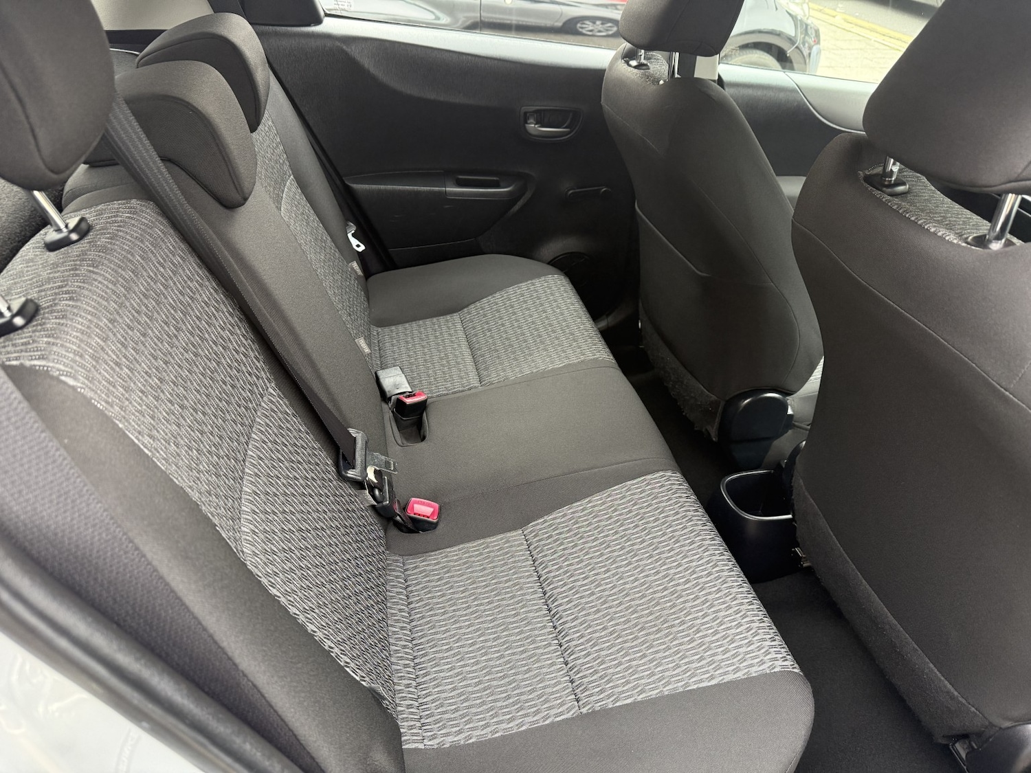 Used Toyota Yaris 2014 for sale - 77851406: Photo 18