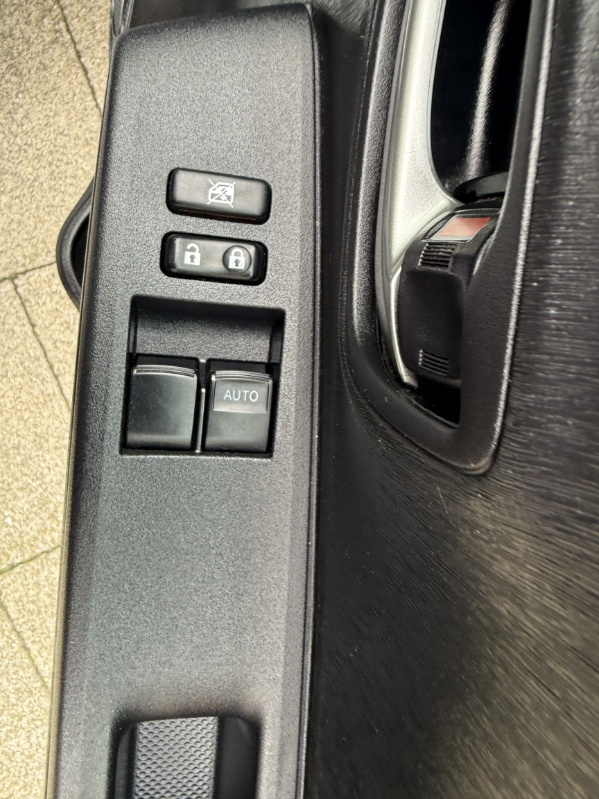 Used Toyota Yaris 2014 for sale - 77851406: Photo 21