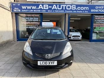 Used Honda Jazz 2010 for sale - 75529812: Photo