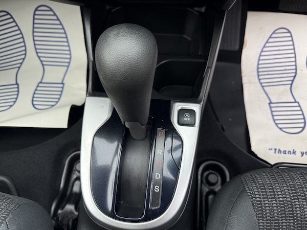 Used Honda Jazz 2015 for sale - 76225302: Photo 7