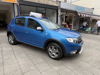 Used Dacia Sandero Stepway 2017 for sale - 78976355: Photo
