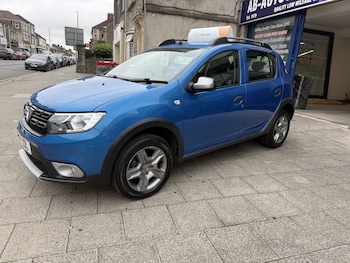 Used Dacia Sandero Stepway 2017 for sale - 78976355: Photo