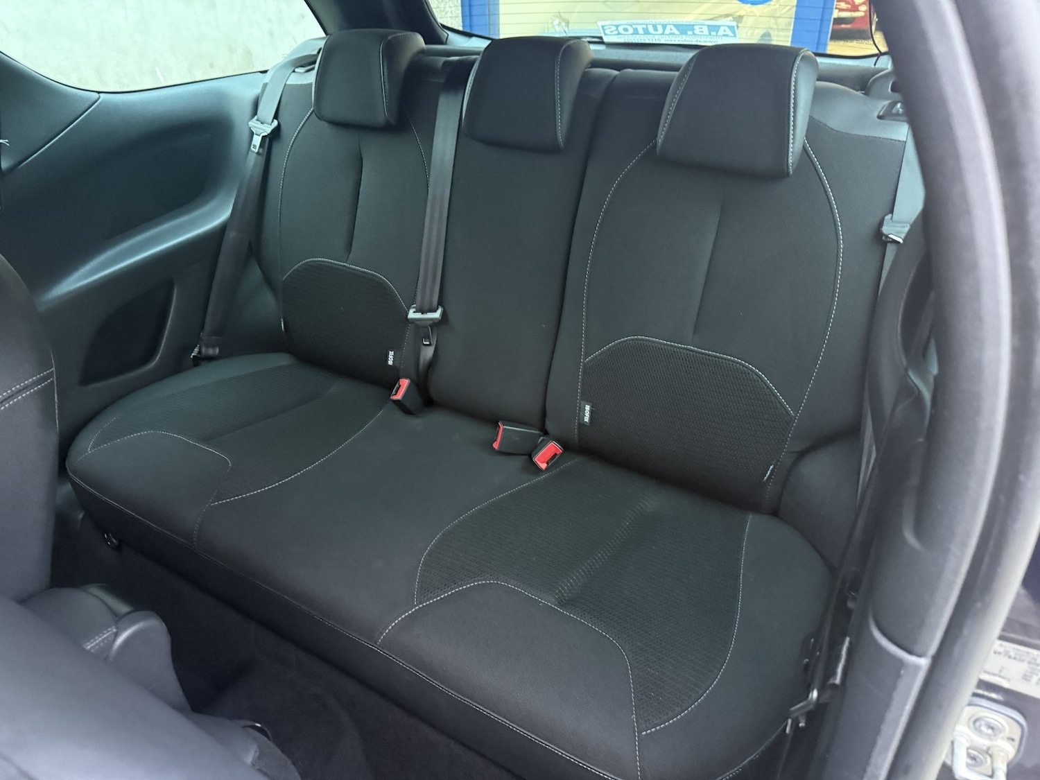 Used Citroen DS3 2014 for sale - 76510917: Photo 15