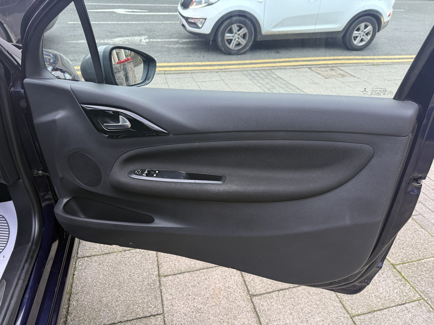 Used Citroen DS3 2014 for sale - 76510917: Photo 20