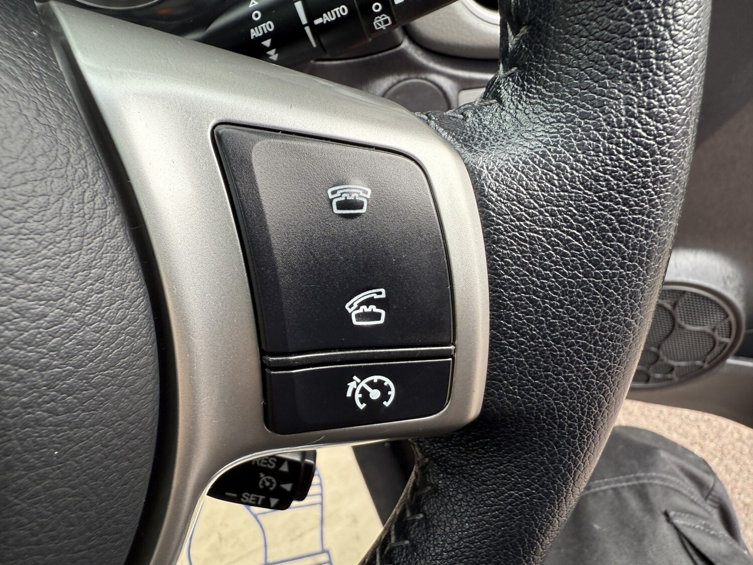 Used Toyota Yaris 2014 for sale - 76198182: Photo 19