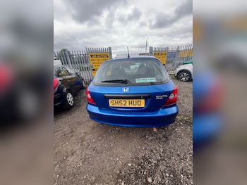 Used Honda Civic 2002 for sale - 75638214: Photo