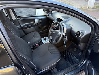 Used Peugeot 107 2013 for sale - 77038943: Photo