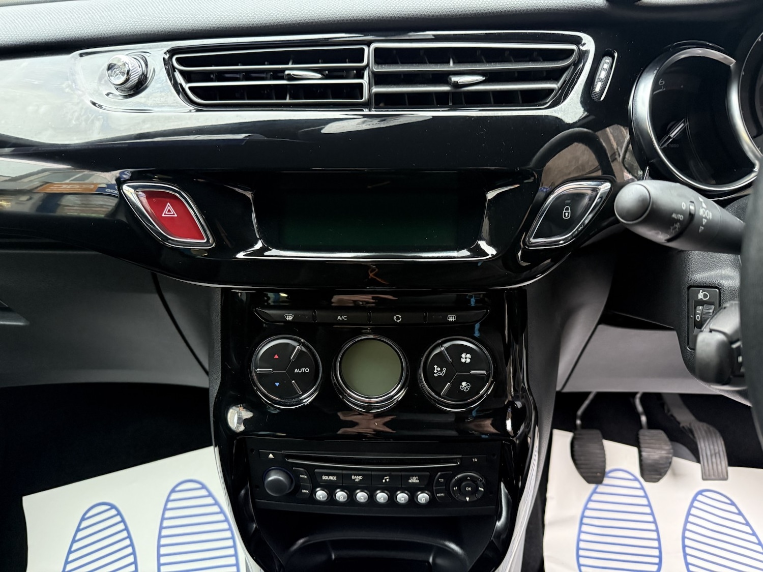 Used Citroen DS3 2013 for sale - 77370574: Photo 10