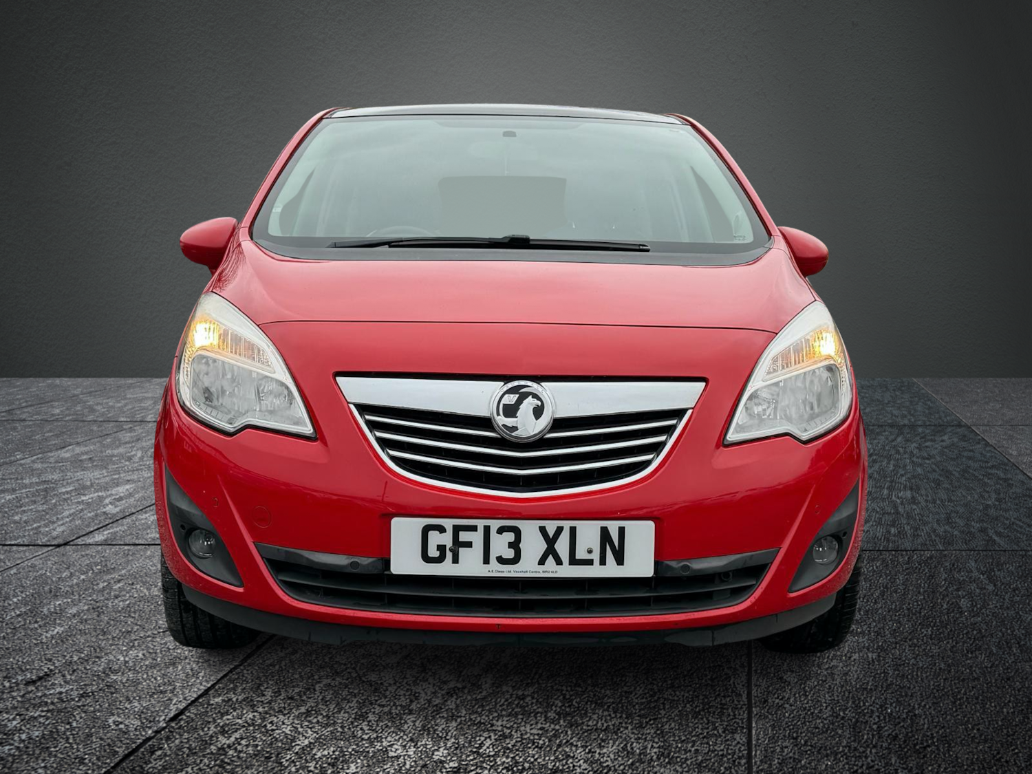 Used Vauxhall Meriva 2013 for sale - 77403686: Photo 2