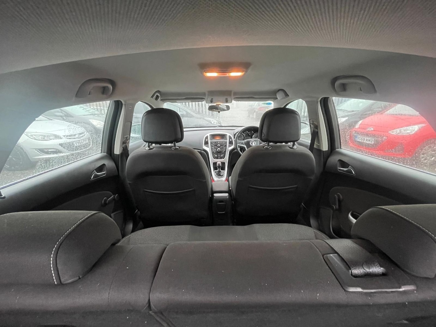 Used Vauxhall Astra 2012 for sale - 77323880: Photo 12