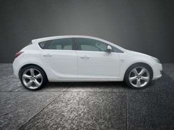 Used Vauxhall Astra 2012 for sale - 77323880: Photo