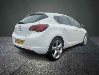 Used Vauxhall Astra 2012 for sale - 77323880: Photo