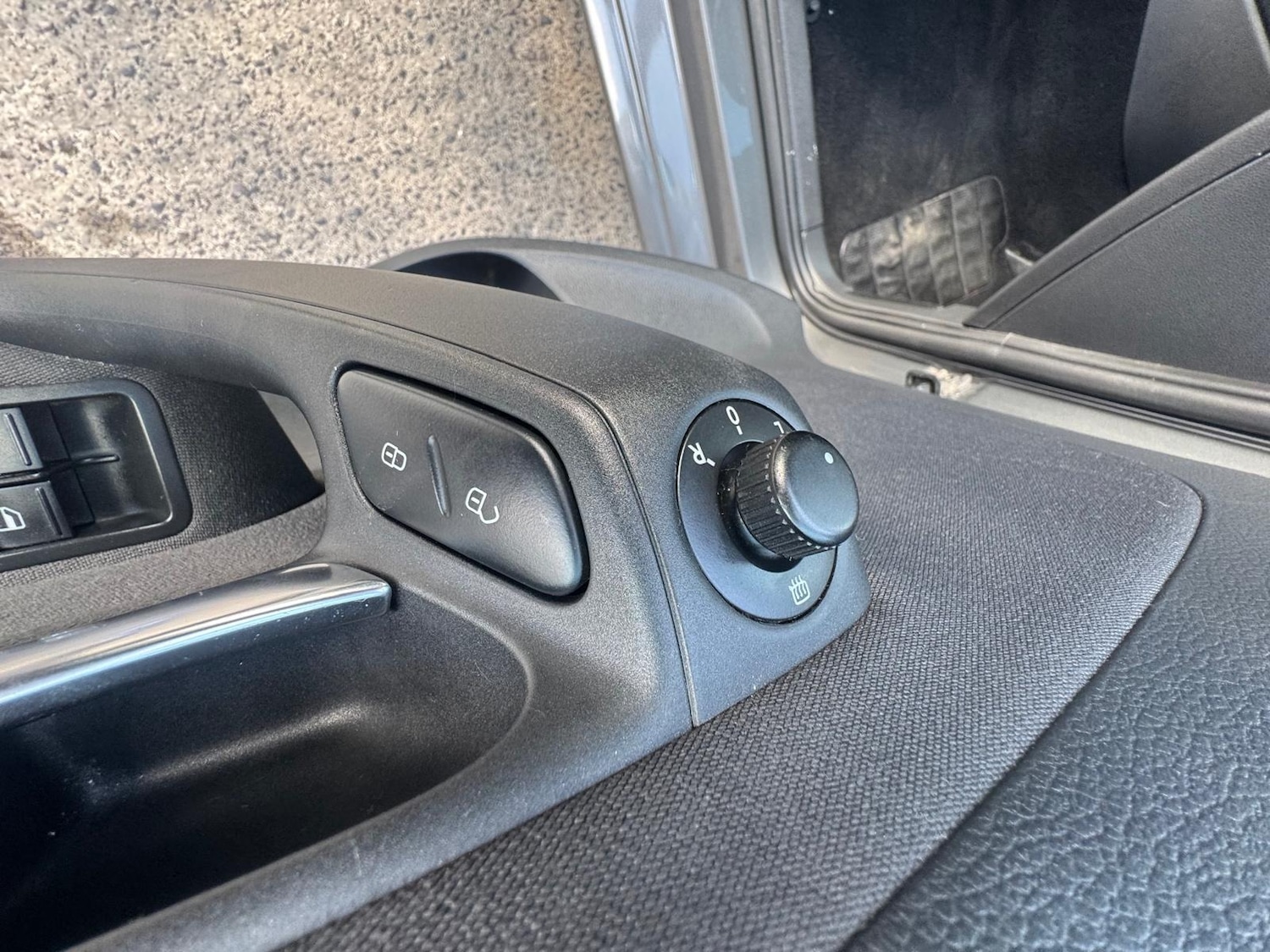 Used Volkswagen Polo 2010 for sale - 73753897: Photo 18