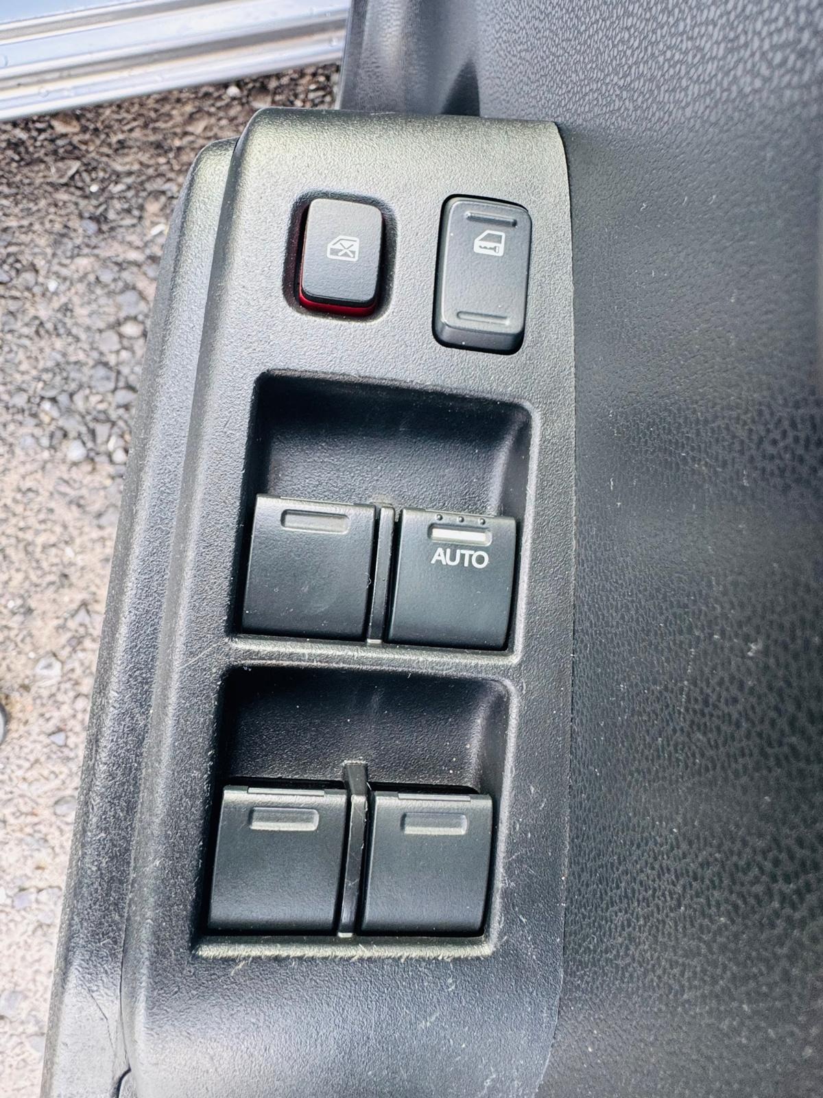 Used Honda Jazz 2009 for sale - 77323936: Photo 10