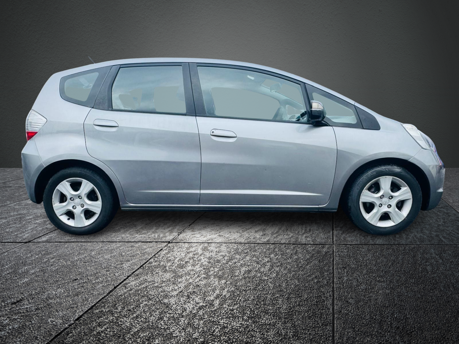 Used Honda Jazz 2009 for sale - 77323936: Photo 3