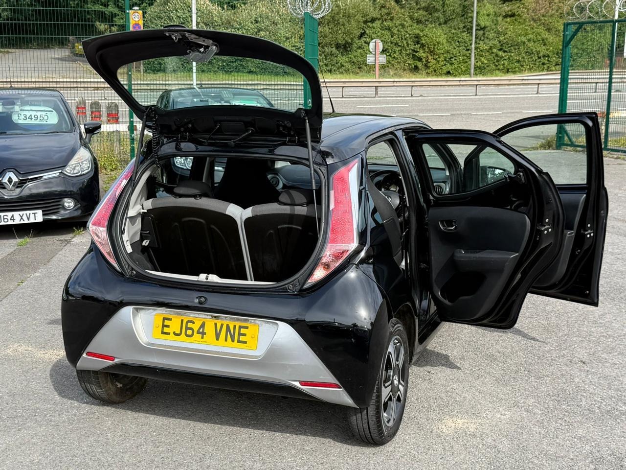 Used Toyota AYGO 2015 for sale - 77483999: Photo 7