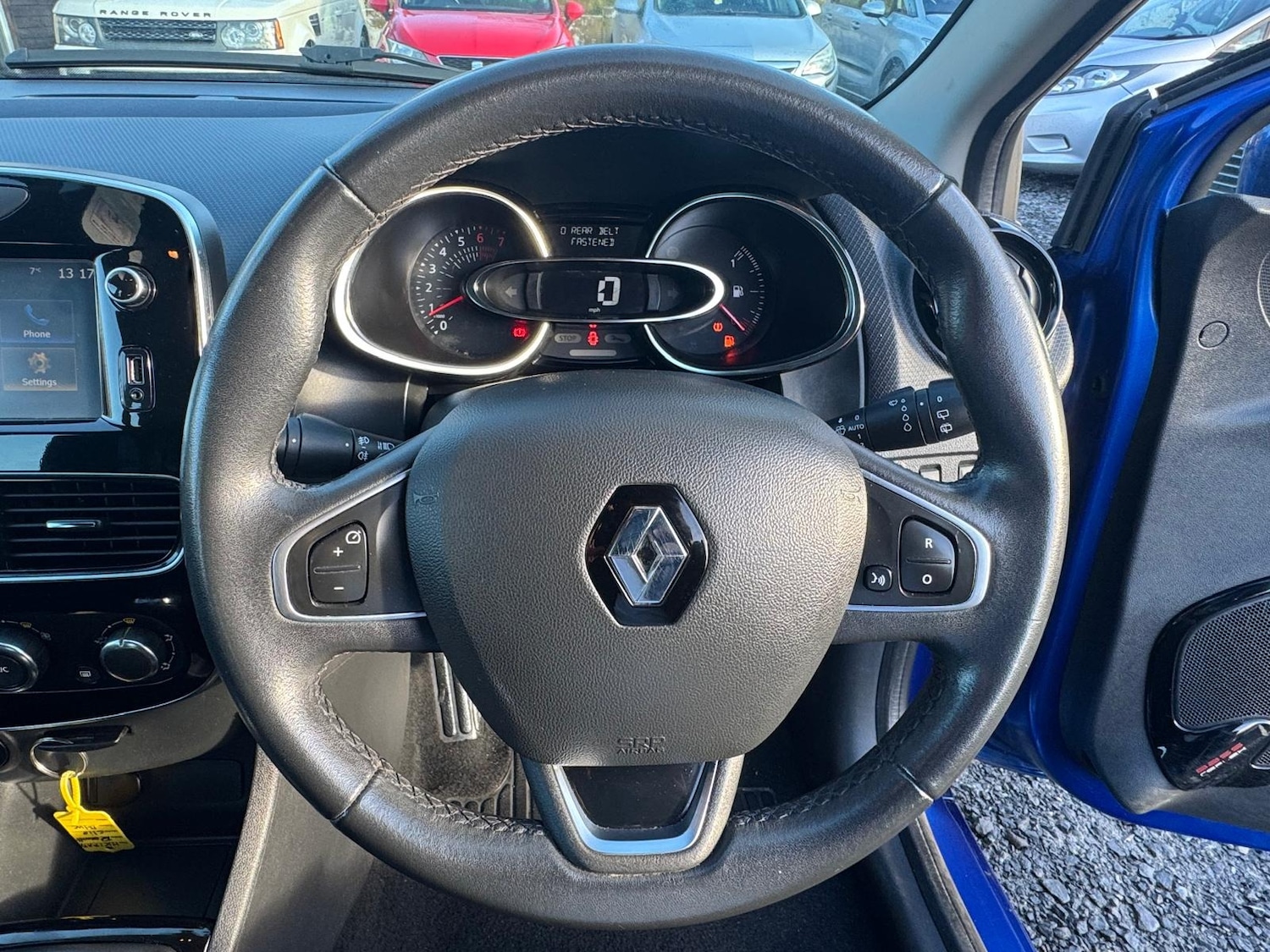 Used Renault Clio 2017 for sale - 76766471: Photo 11
