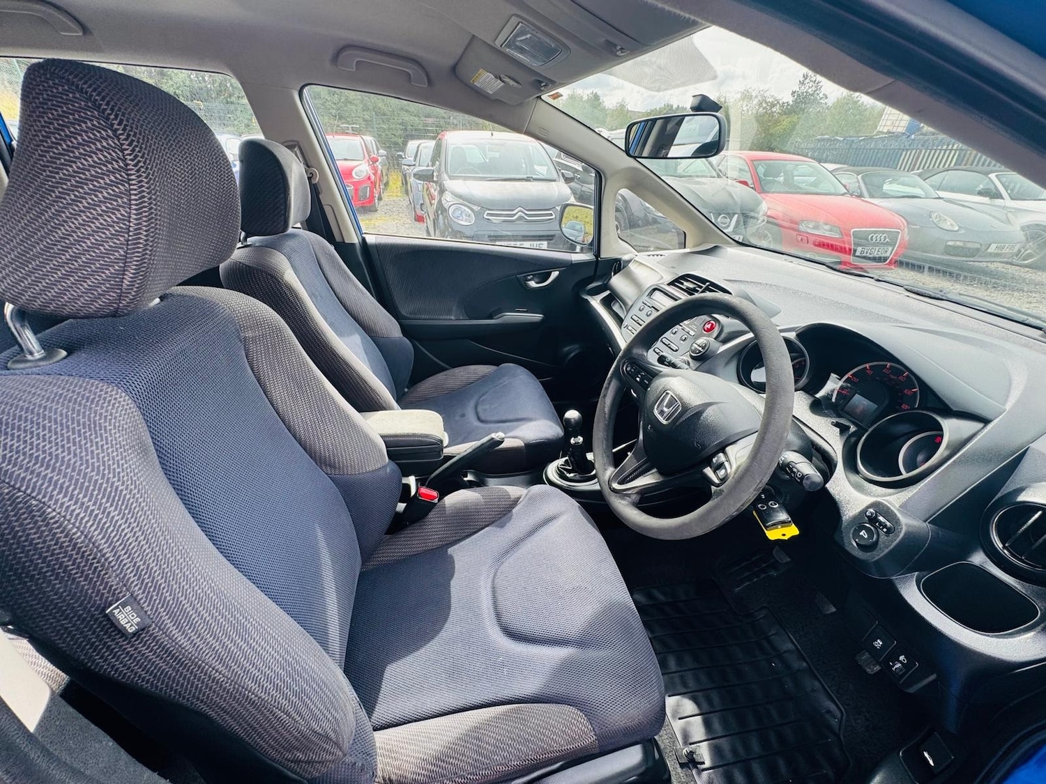 Used Honda Jazz 2011 for sale - 75598733: Photo 18