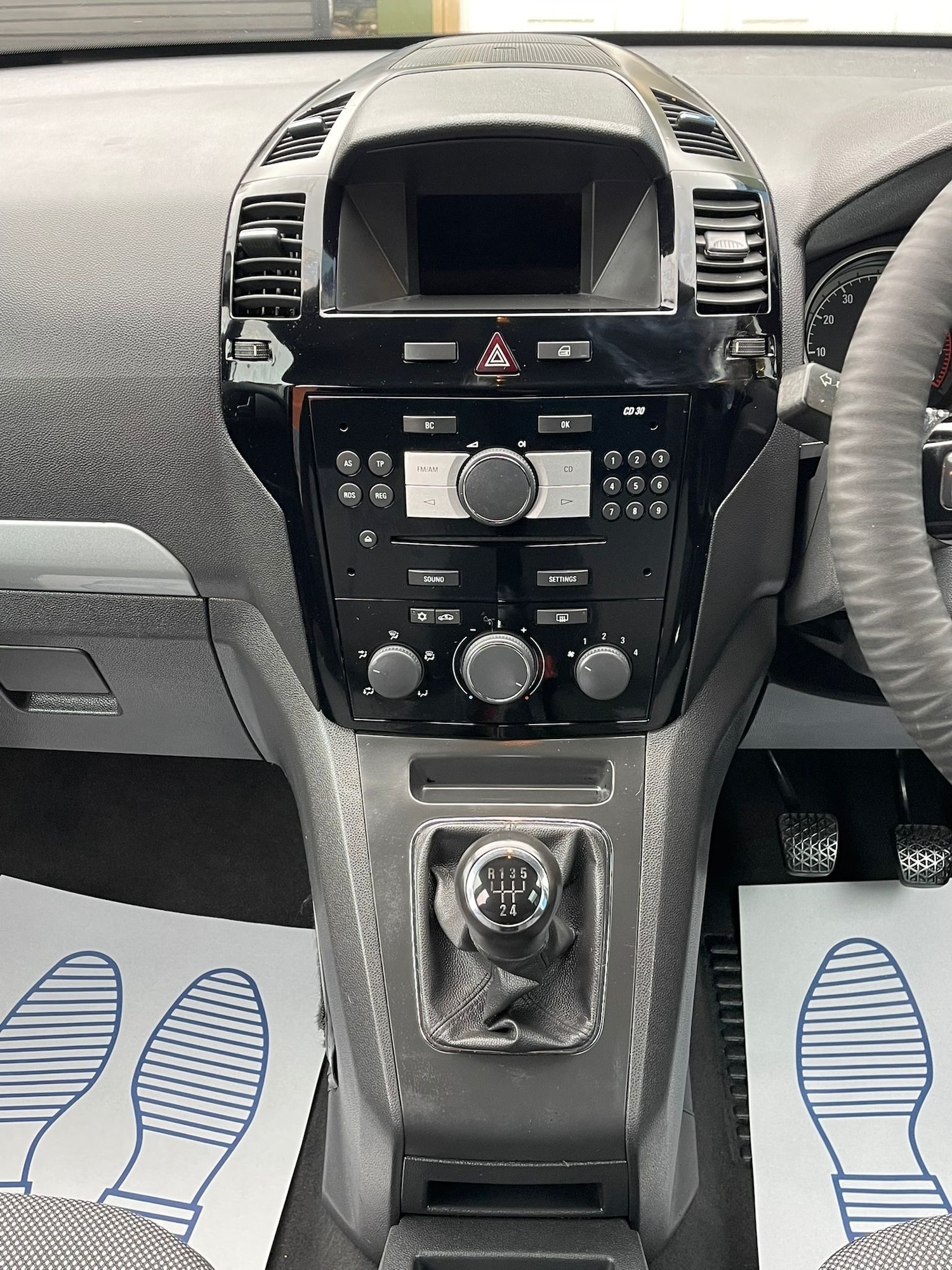 Used Vauxhall Zafira 2011 for sale - 77593100: Photo 15