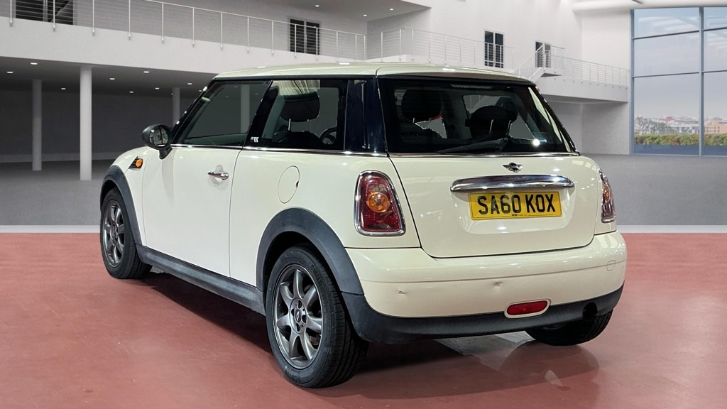 Used MINI Hatch 2010 for sale - 75680084: Photo 3