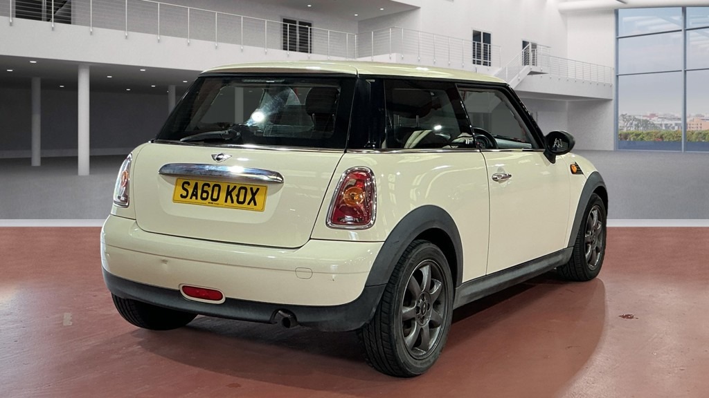 Used MINI Hatch 2010 for sale - 75680084: Photo 4