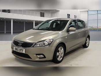 Used Kia Ceed 2010 for sale - 76037300: Photo