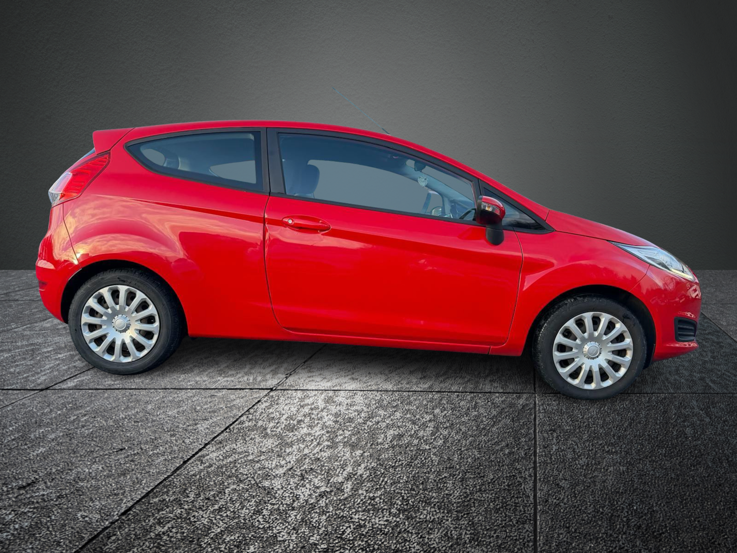 Used Ford Fiesta 2015 for sale - 77403700: Photo 3