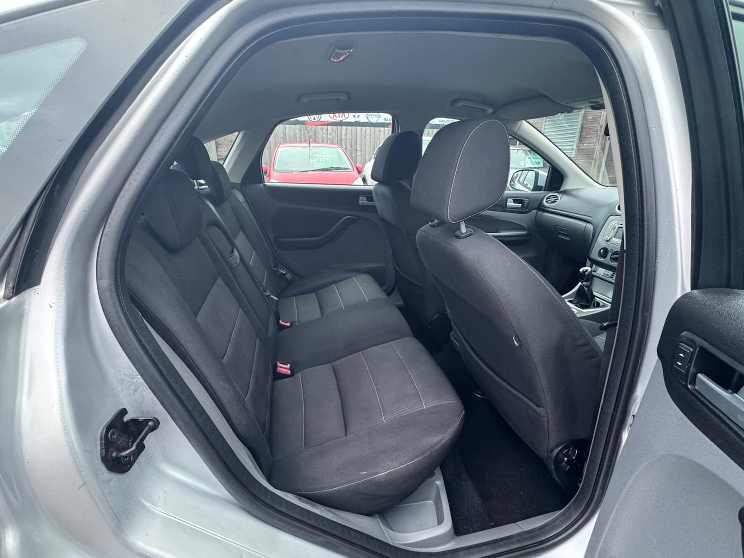 Used Ford Focus 2010 for sale - 77403672: Photo 14