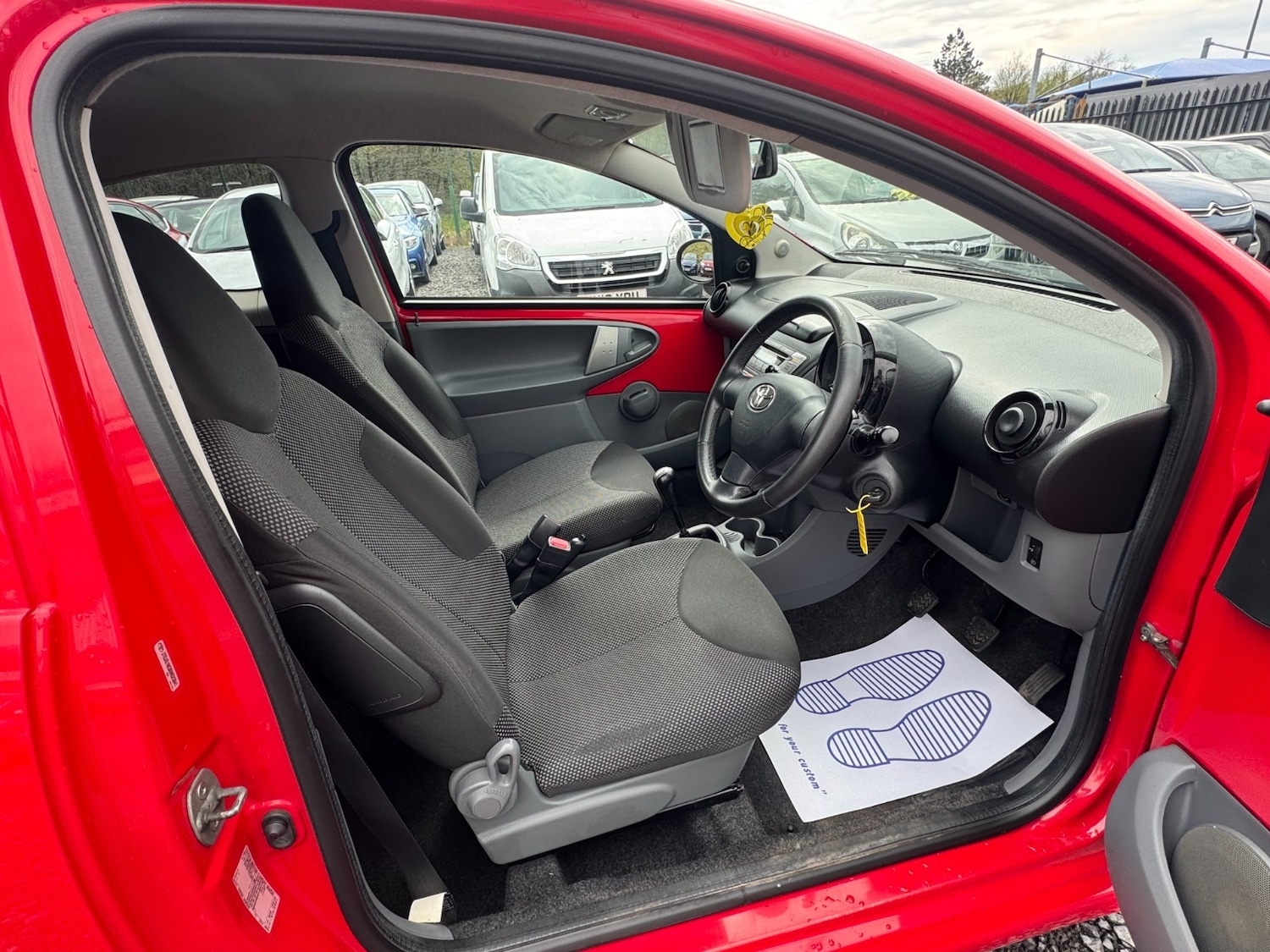 Used Toyota AYGO 2011 for sale - 73754296: Photo 11