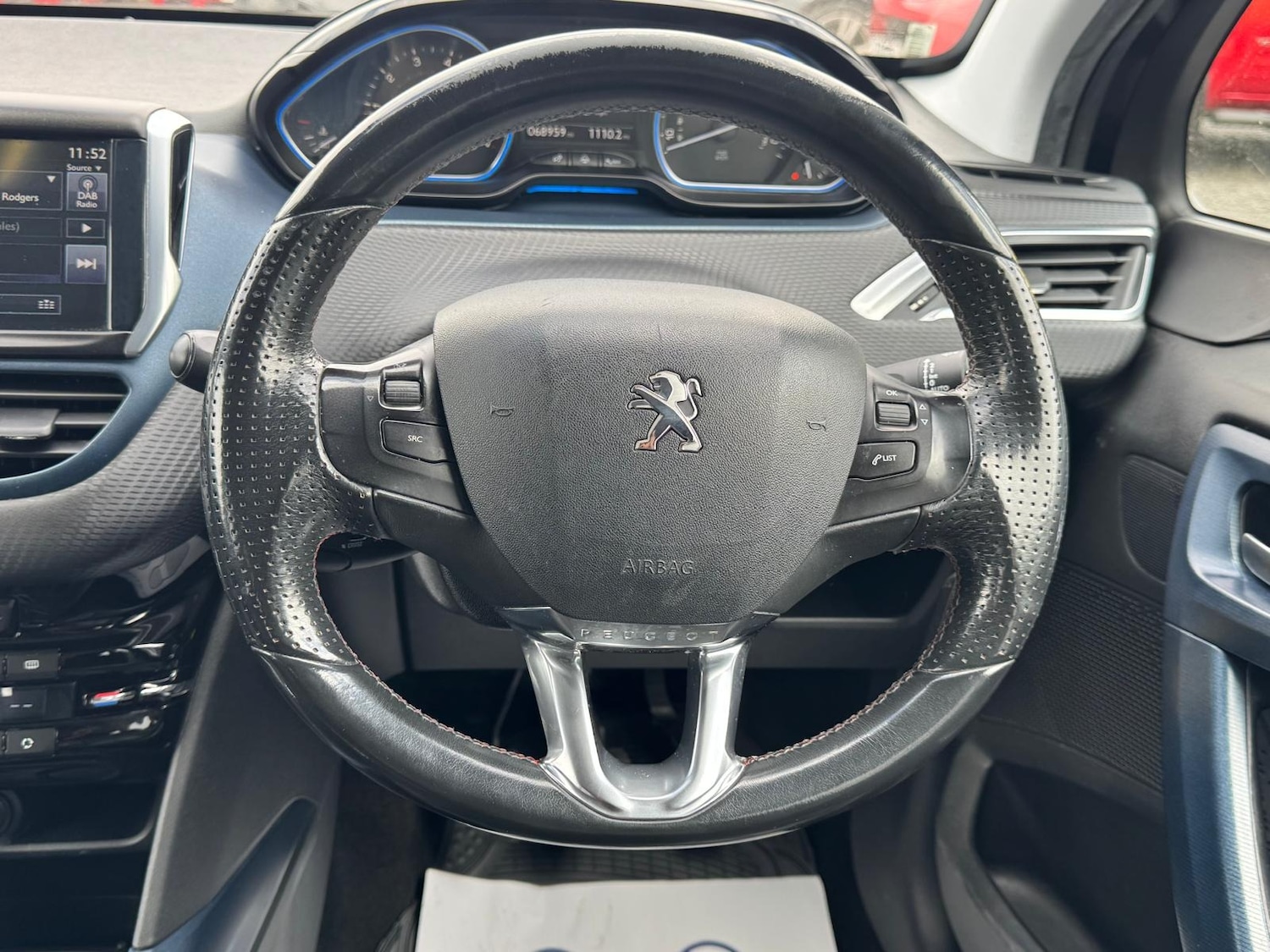 Used Peugeot 2008 2014 for sale - 73753854: Photo 13