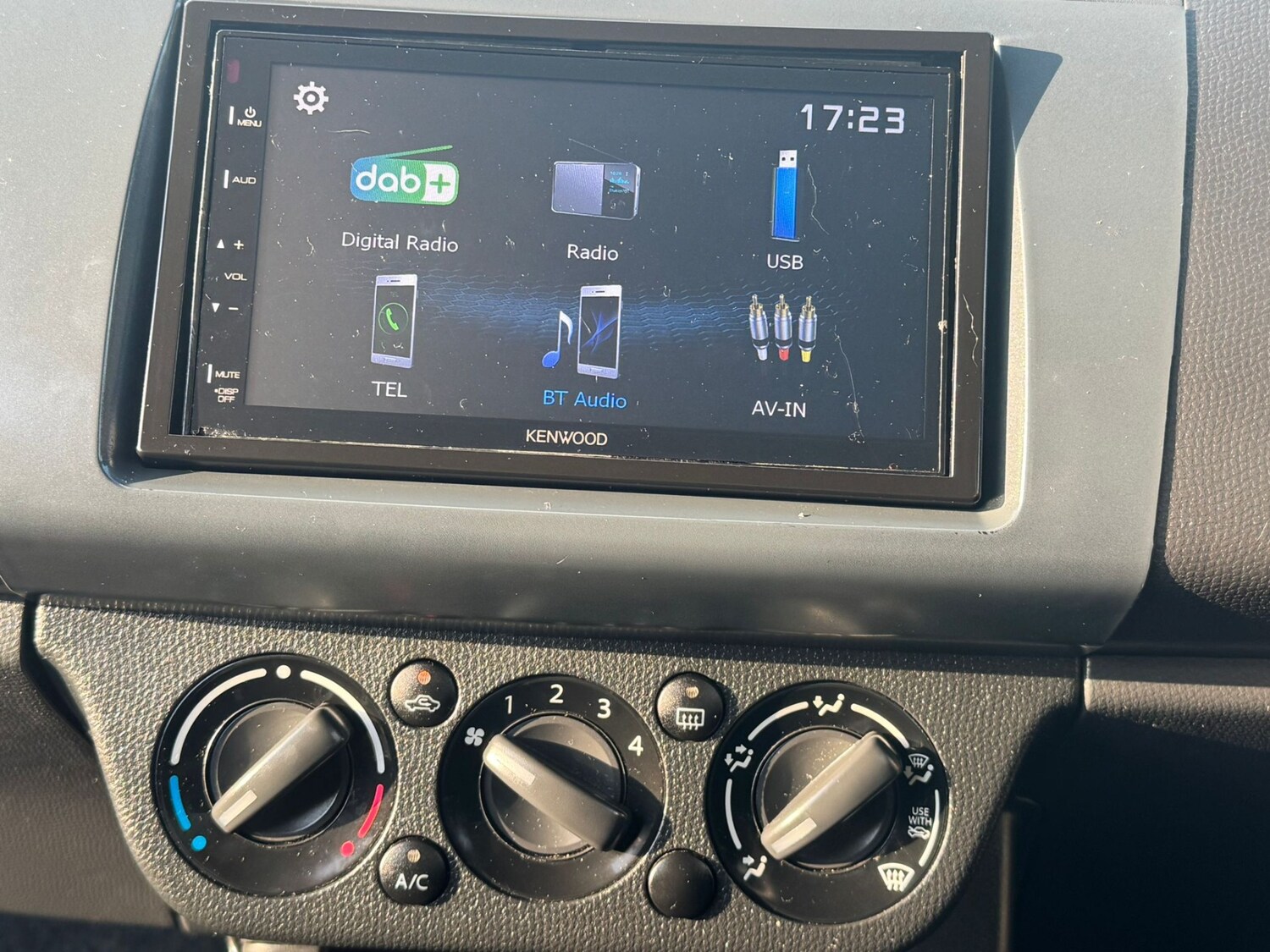 Used Suzuki Swift 2009 for sale - 77323887: Photo 16