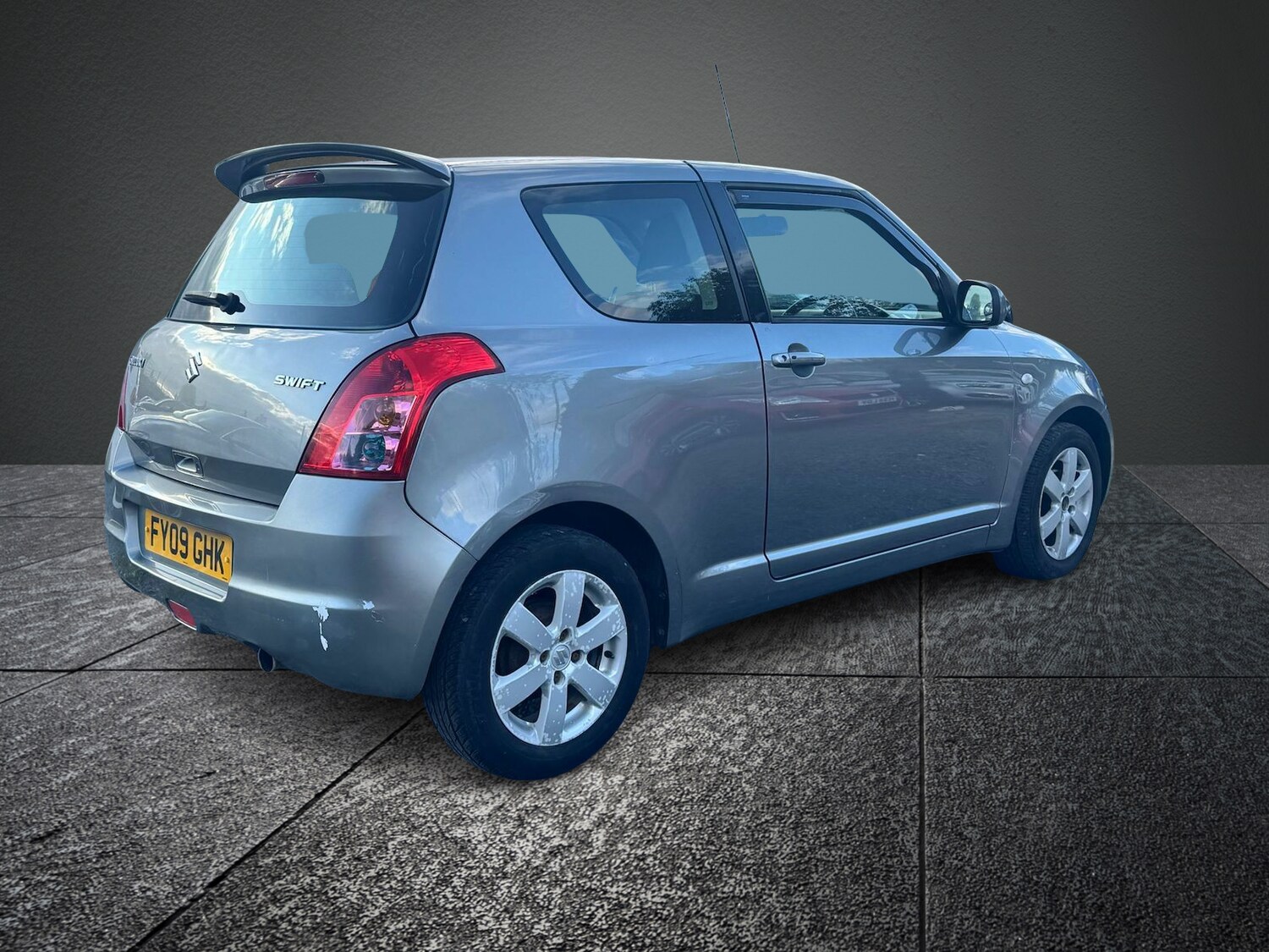 Used Suzuki Swift 2009 for sale - 77323887: Photo 4