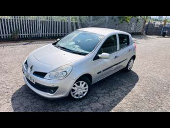 Used Renault Clio 2009 for sale - 74945810: Photo