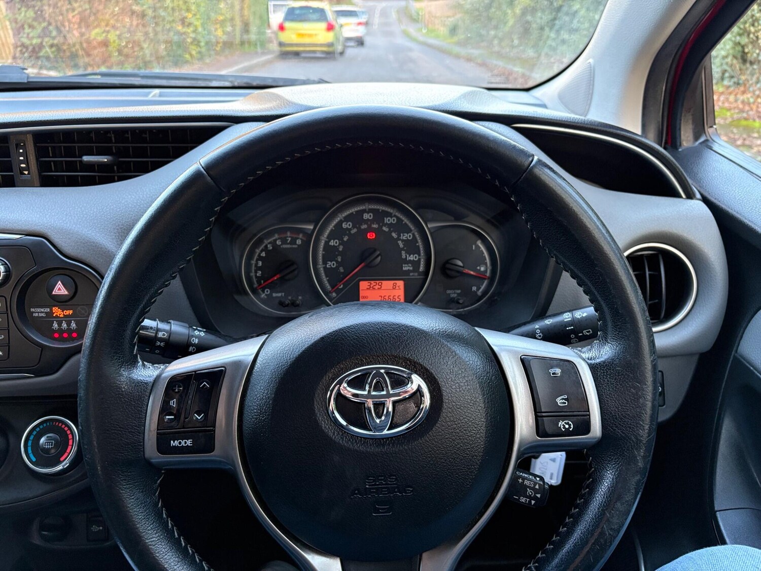 Used Toyota Yaris 2017 for sale - 76606886: Photo 22