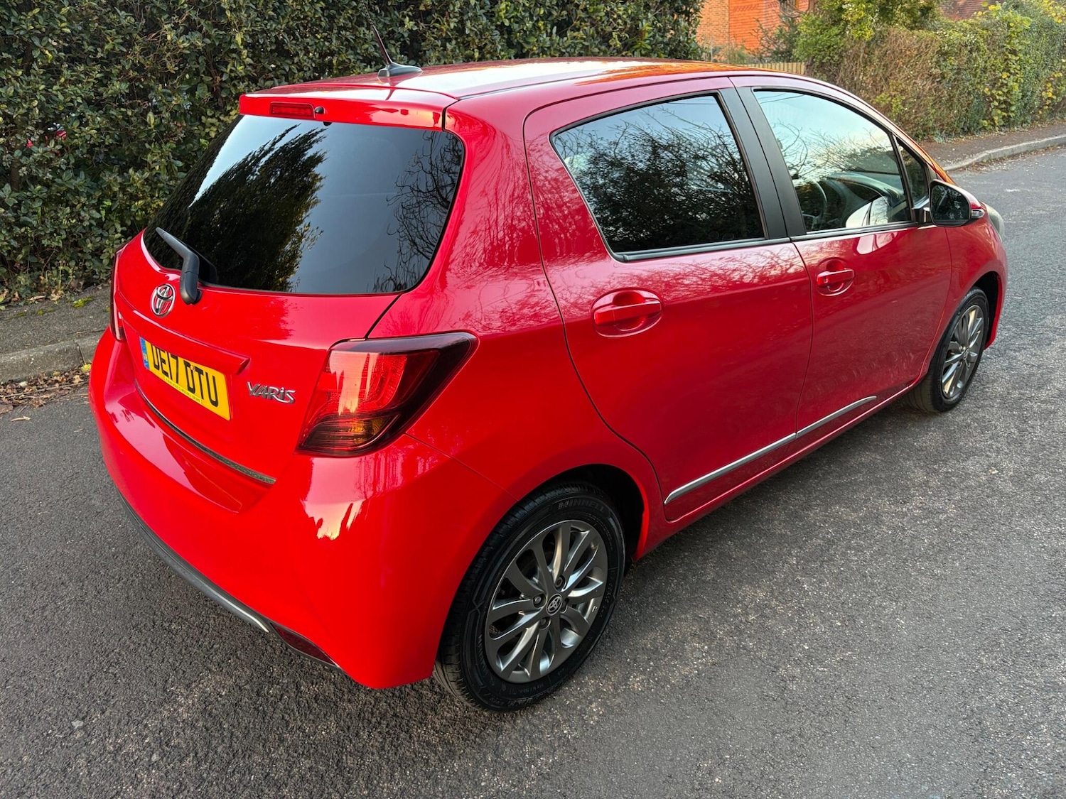 Used Toyota Yaris 2017 for sale - 76606886: Photo 4