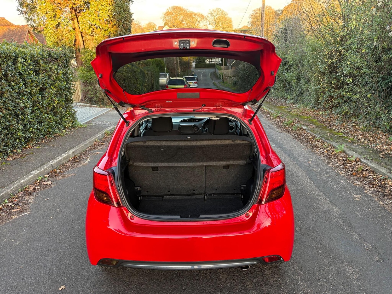 Used Toyota Yaris 2017 for sale - 76606886: Photo 9