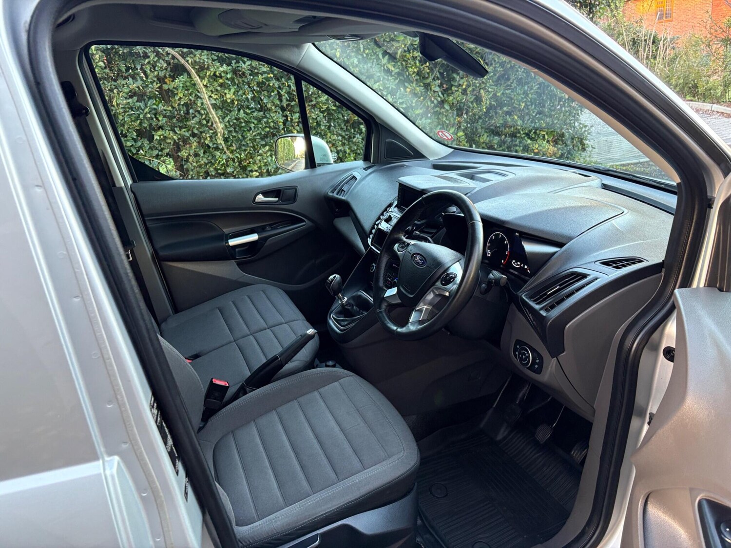 Used Ford Transit Connect 2020 for sale - 76521496: Photo 10