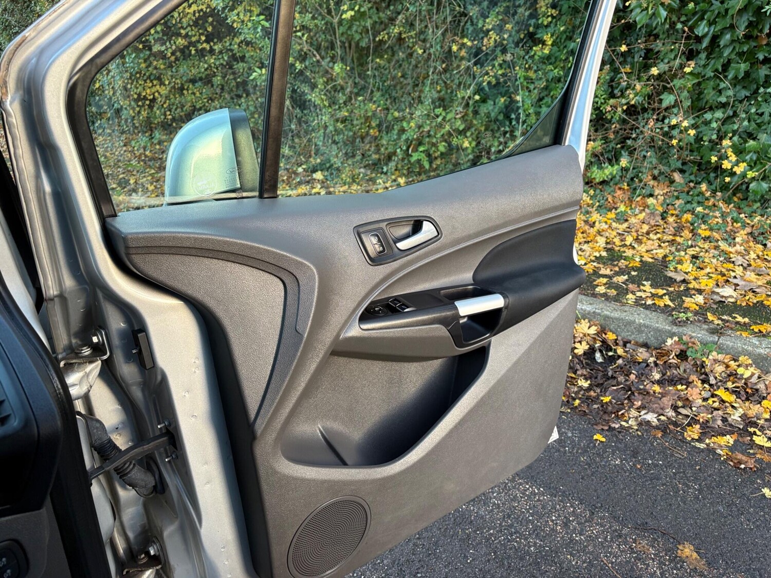 Used Ford Transit Connect 2020 for sale - 76521496: Photo 23