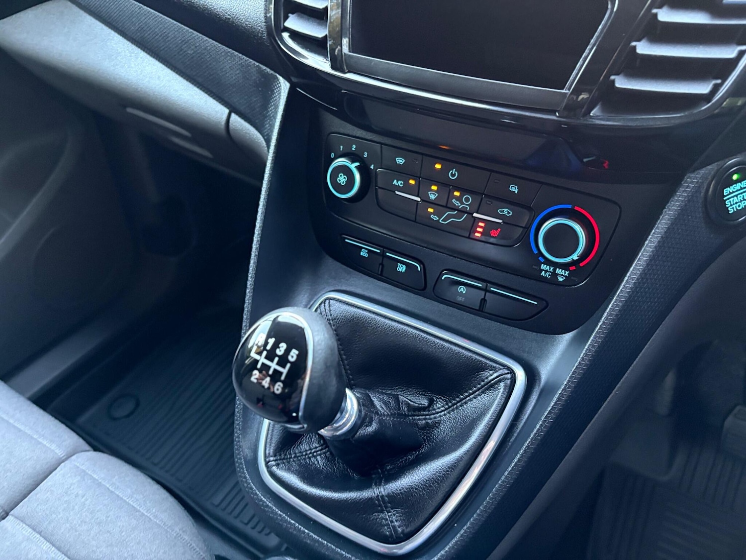 Used Ford Transit Connect 2020 for sale - 76521496: Photo 28