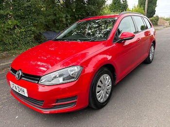 Volkswagen - Golf