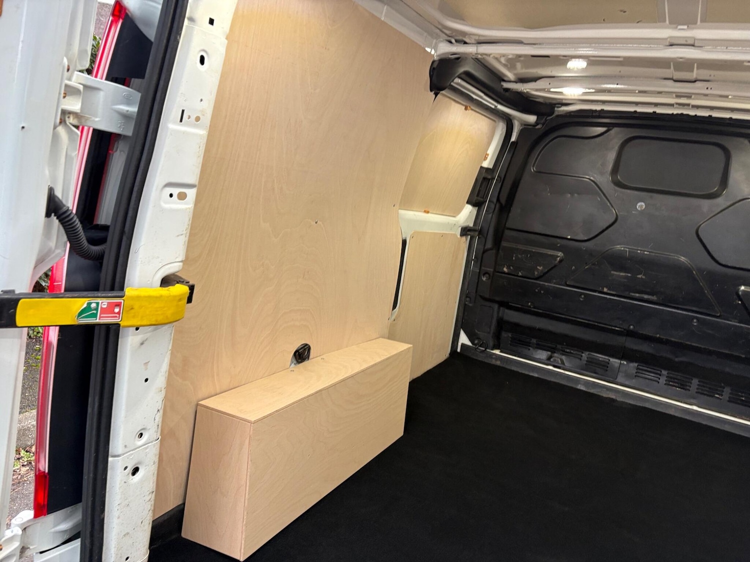 Used Ford Transit Custom 2020 for sale - 76839593: Photo 11