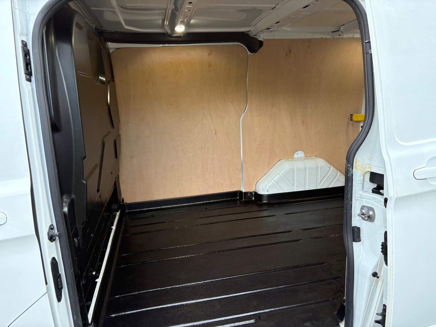 Used Ford Transit Custom 2022 for sale - 76473150: Photo 8