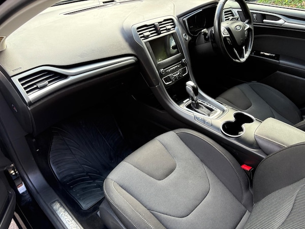Used Ford Mondeo 2017 for sale - 74336971: Photo 7