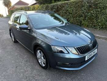 Used Skoda Octavia 2018 for sale - 74228017: Photo